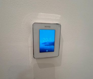 Charmantes Apartment mit Rheiblick nahe Zentrum Düsseldorf - Photo 3