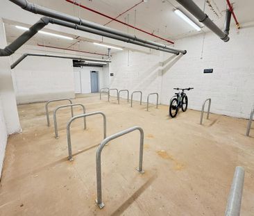 2 bedroom apartment to rent - Photo 6