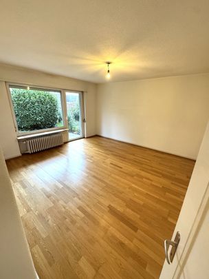 Bijou am Zürichberg, moderne Wohnung mit Gartensitzplatz - Photo 1