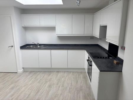 2 bedroom apartment to rent - Photo 3