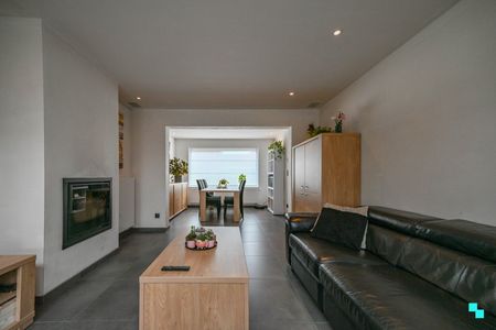 Recent gerenoveerde gezinswoning te Sint-Eloois-Winkel - Foto 3