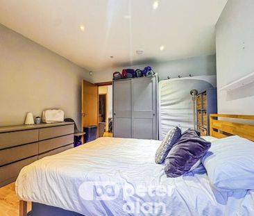 Stacey Road, Roath, Cardiff - Photo 2