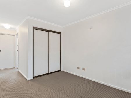 5/15 Thornhill Street, 4127, Springwood Qld - Photo 4