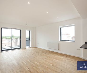 Gerrards House, Station Road, Gerrards Cross, SL9 8ES - Photo 1