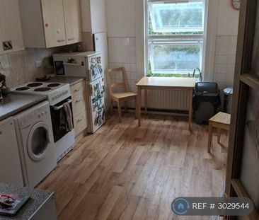 1 bedroom flat to rent - Photo 6