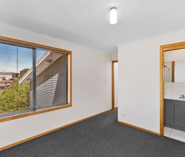 28/10 Waterworks Road Dynnyrne TAS 7005 Australia - Photo 3