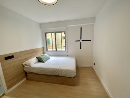 Calle de la Oca, Madrid, Community of Madrid 28025 - Photo 2