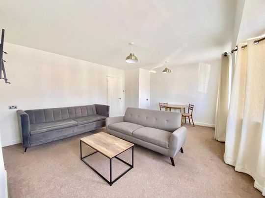 2 bedroom maisonette to rent - Photo 1