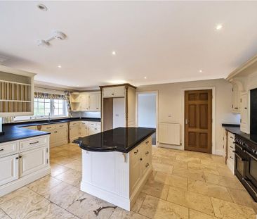 6 bedroom detached house to rent - Photo 2