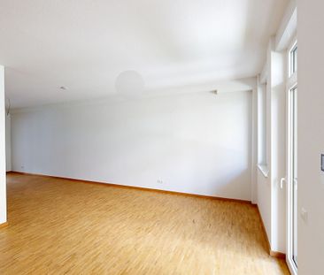 Helle 2-Zimmer Wohnung im Zentrum von Emmendingen mit EBK und Terrasse - Foto 1