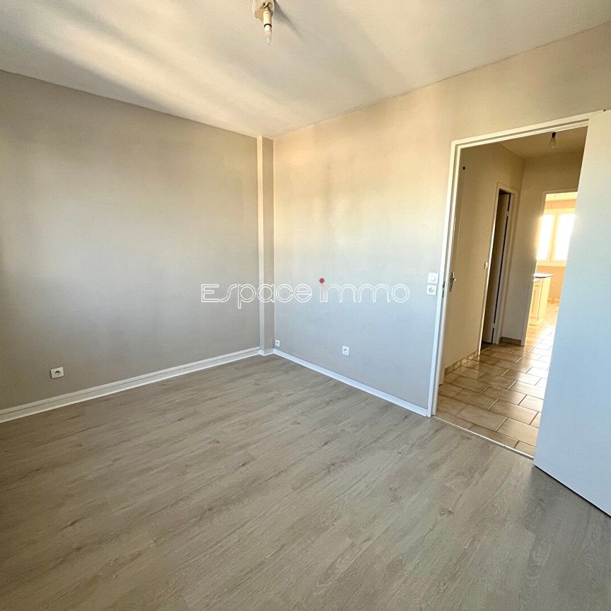 Location Appartement 2 pièces 38m² CANTELEU 76380 - Photo 1