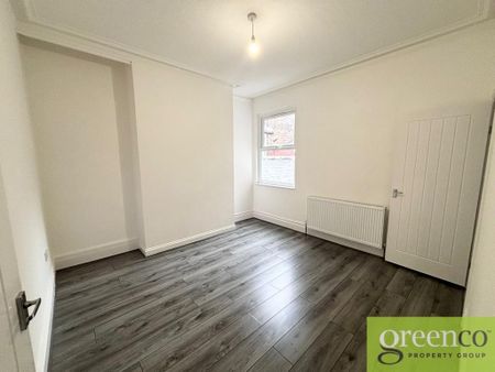 3 bedroom terraced house to rent - Photo 5