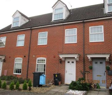 Darling Close, Swindon, SN3 - Photo 1