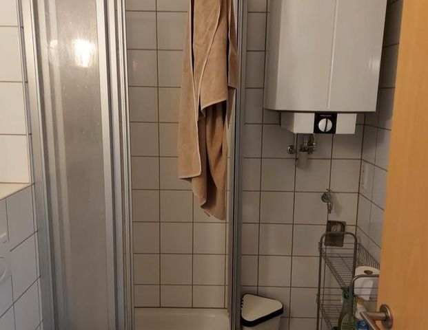 1 Zimmer Wohnung möbliert - Foto 1