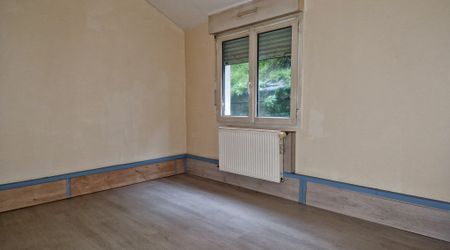 Location Appartement 2 pièces 53m² BARENTIN 76360 - Photo 2