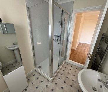 2 bedroom terraced house to rent - Photo 6