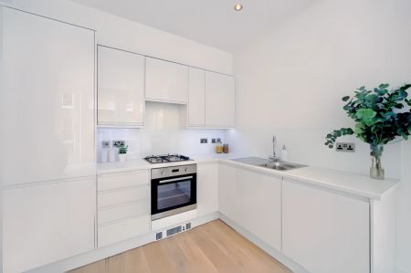 1 Bedroom 1 Bathroom - Photo 5