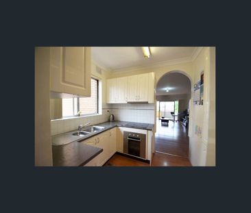 Great Location! Convenience! - Photo 5