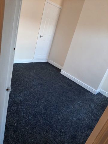 1 Bed Flat, Fosse Road South, LE3 - Photo 5