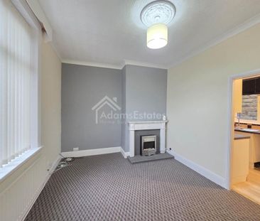 2 bedroom end of terrace house to rent - Photo 1