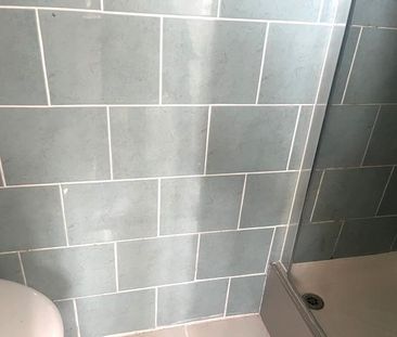 Studio to rent - Photo 6