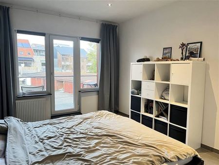 Appartement te huur - Foto 2