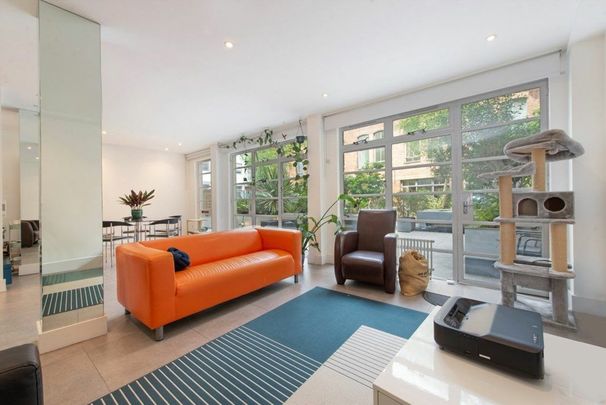 Dallington Square, Clerkenwell, EC1V - Photo 1