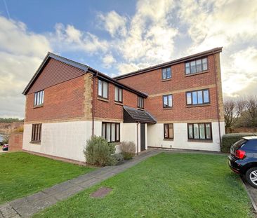 2 bedroom Flat in Pyegrove Chase, Bracknell - Photo 5