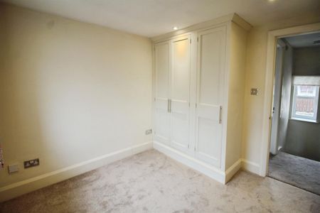 Main Street North, Aberford, Leeds - Photo 5
