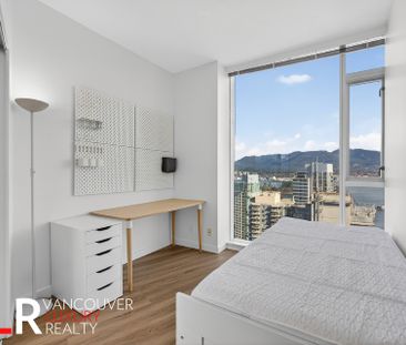 Condo in Downtown Vancouver, BC - Photo 6