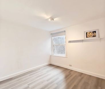 3 Bed Flat, Wood Green, N22 - Photo 4