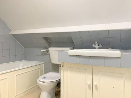 West Lodge Avenue, Acton, W3 - Photo 5