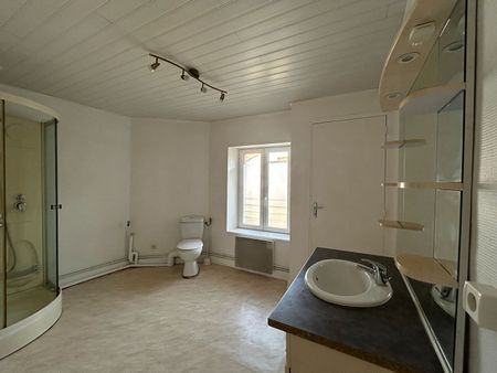 Location Appartement 2 pièces 58m² - Photo 3