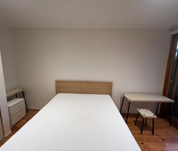 South Yarra - Photo 3