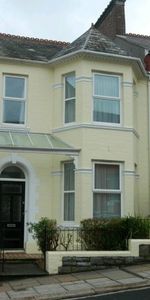 1 bedroom available - Photo 3