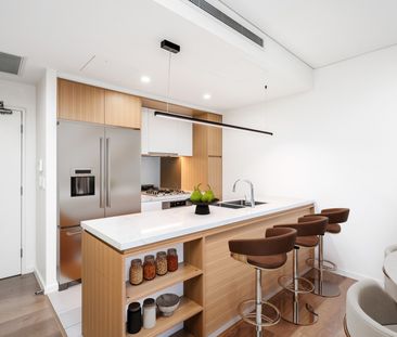 Modern Apartment in Prime Rouse Hill Location - Photo 2