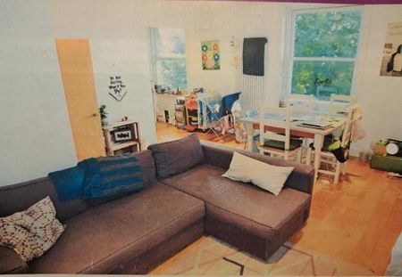 2 Bed Flat, Sackville Road, BN3 - Photo 3