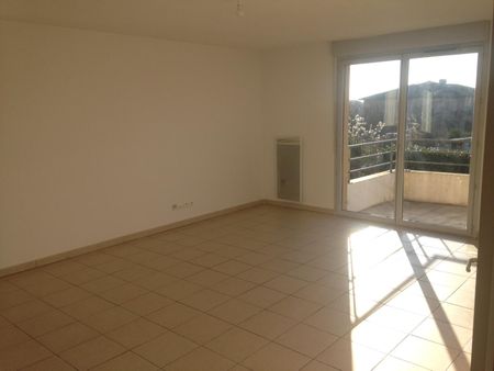 location Appartement T4 DE 84.19m² À MERVILLE - Photo 3