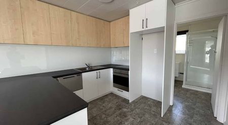 1 Bedroom Unit - Photo 3