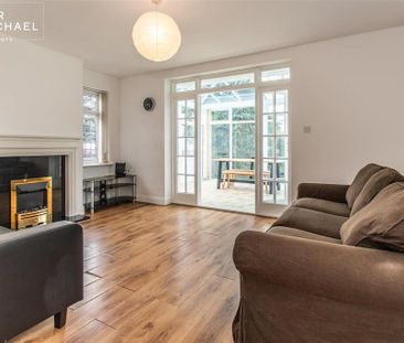 4 bedroom detached bungalow to rent - Photo 6