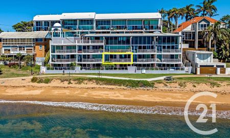 Absolute Beach Frontage - Prime Peninsular Location&period; - Photo 4