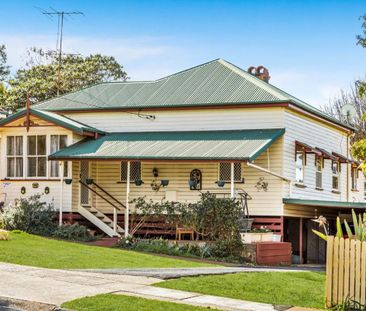 An Absolute Gem!! - Photo 1