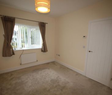 3 bedroom detached house to rent - Photo 2