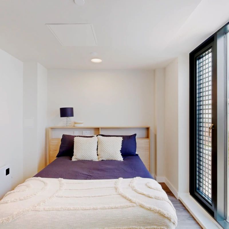 Superior Studio - Photo 1