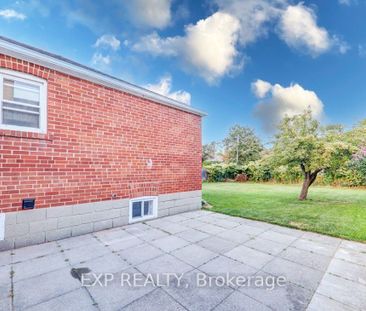 For Lease - 45 Blaisdale Road Unit# Bsmt, Toronto, Ontario - Photo 3