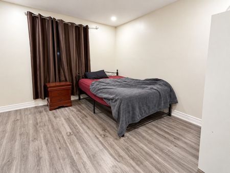 For Lease - 6 Shawford Crescent Unit# Main, Toronto, Ontario - Photo 3