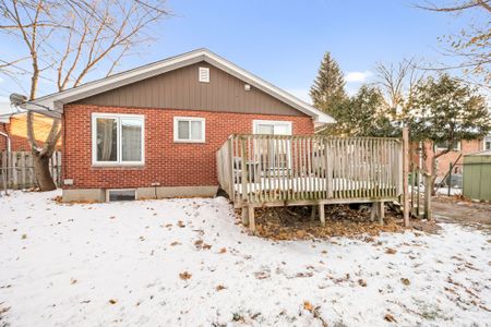 For Lease - 1343 Highgate Road, Parkway Park - Queensway Terrace S and Area, Ontario - Photo 3