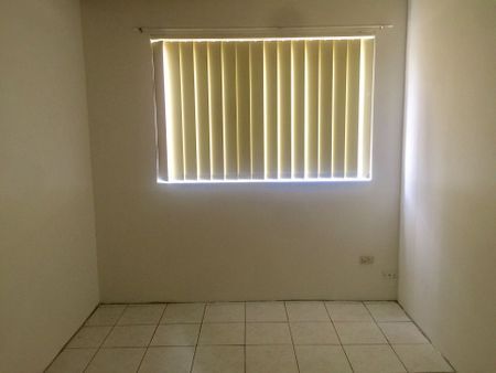 Spacious 3-Bedroom Unit - Prime Cabramatta Location - Photo 4