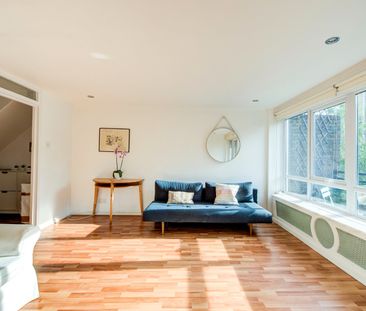 3 Bed Maisonette, Ebenezer Mussel House, E2 - Photo 1