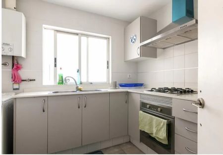 Calle Soledad Domenech, Valencia, Valencian Community 46020 - Photo 3